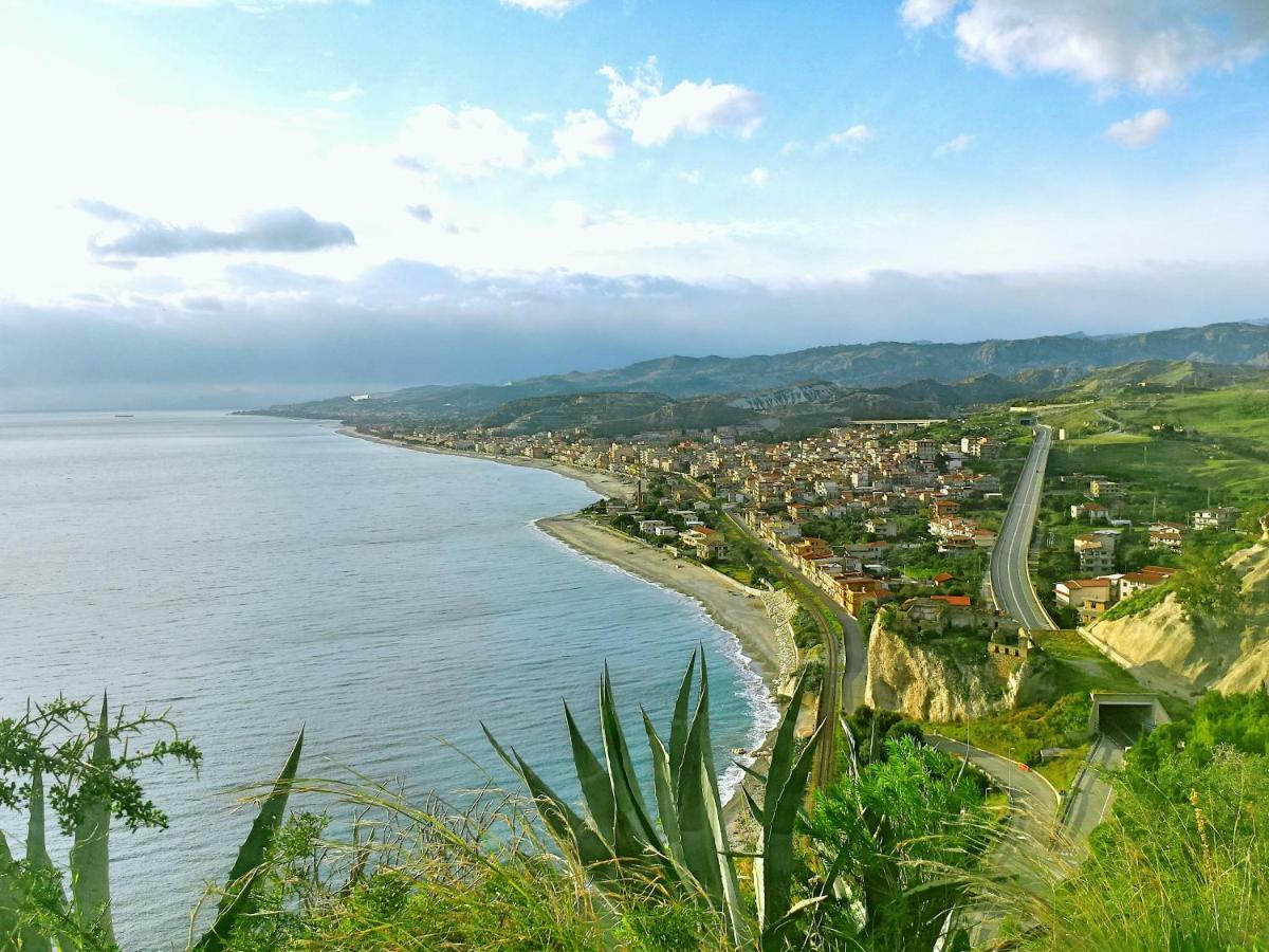 Casa Vacanze Umberto I Bova Marina Exteriör bild